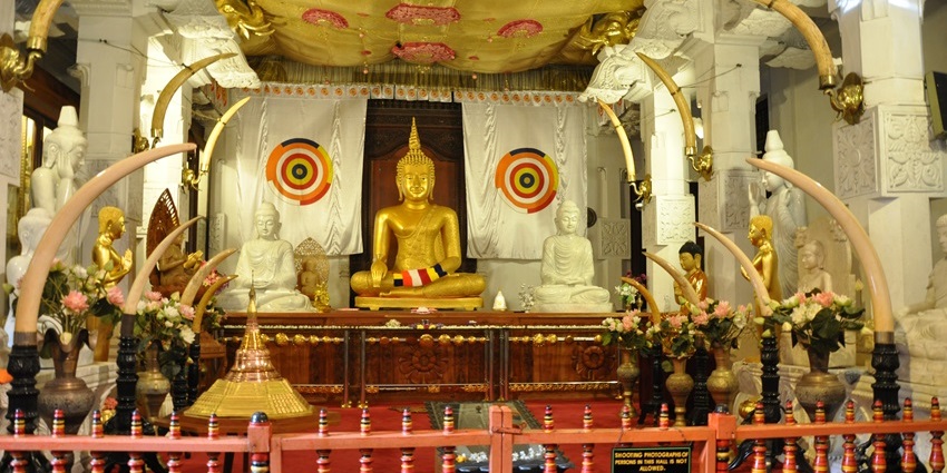 Glorious view of the Temple of the Sacred Tooth Relic in Kandy with traditional architecture