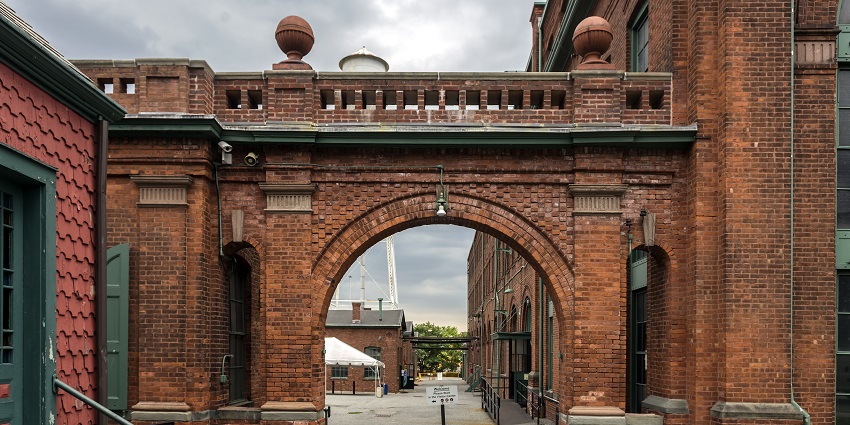 Entrance of Thomas Edison National Historical Park and home in West Orange.
