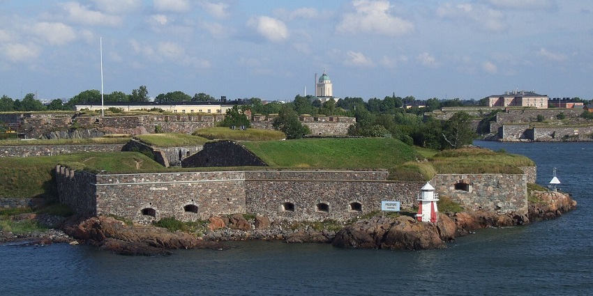 A UNESCO fortress island just off Helsinki with tunnels and museums.