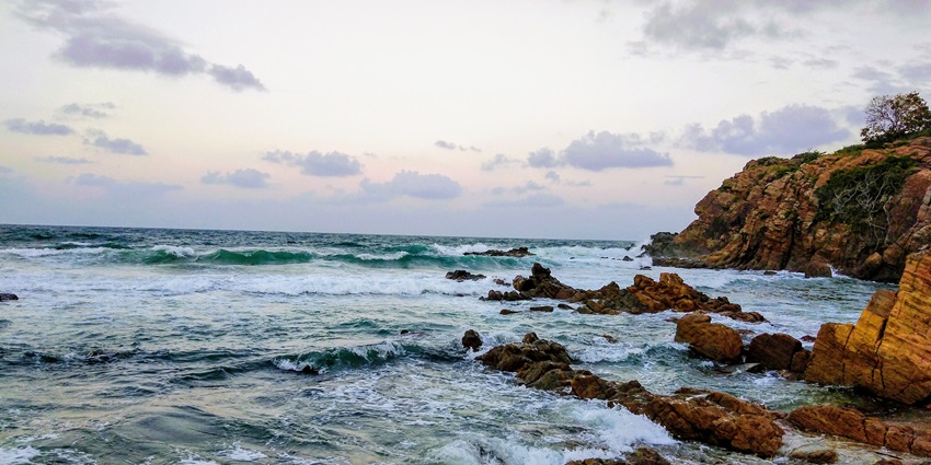 Bluish waves crashing against the rocky shoreline at Trincomalee Town Beach, Sri Lanka
Viewers of this file can see comments and suggestions