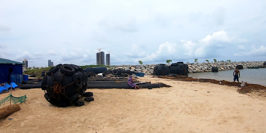 Things to do in Lagos include relaxing and enjoying the serene atmosphere at Tarkwa Bay Beach.
