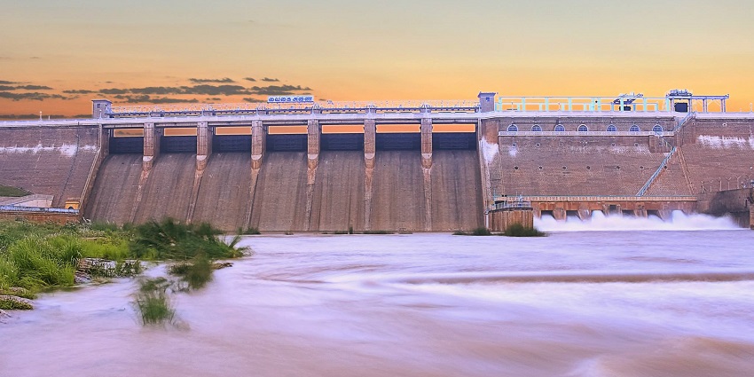 View of Vaigai Dam, one of the attractions near Madurai.