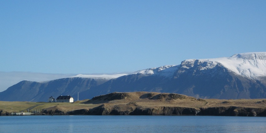 Take a ferry to Viðey, among the best islands and discover nature trails, and Reykjavik skyline views .