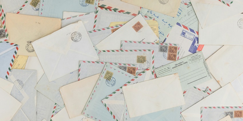 Collect nostalgic postcards featuring vintage images of famous streets and iconic sights, among the best things to buy in Barcelona.