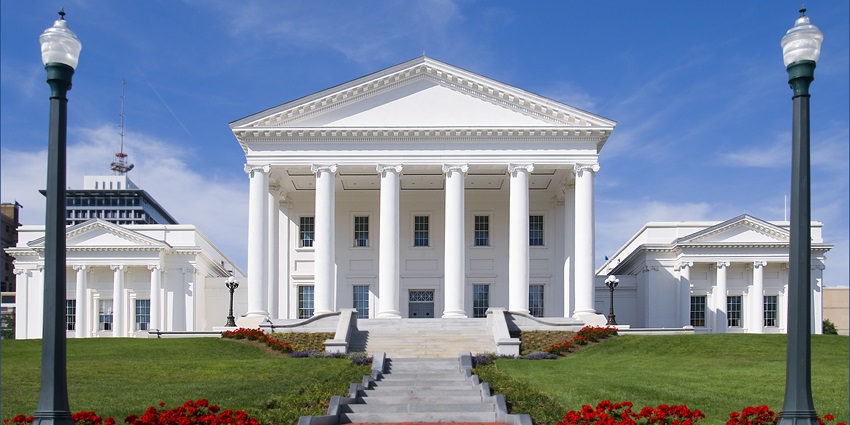 The Virginia State Capitol, an iconic building and one of the most important historical places to visit in Virginia.