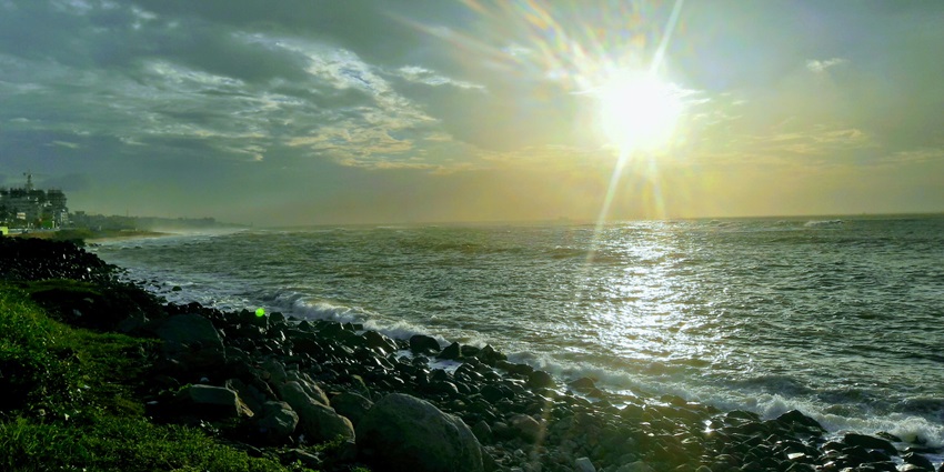 Visakhapatnam beach, one of the best places to visit in Andhra Pradesh in November.
