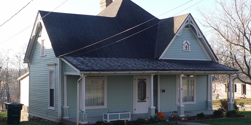 Things to do in Fulton, MO, include visiting the charming vintage décor and lush gardens.