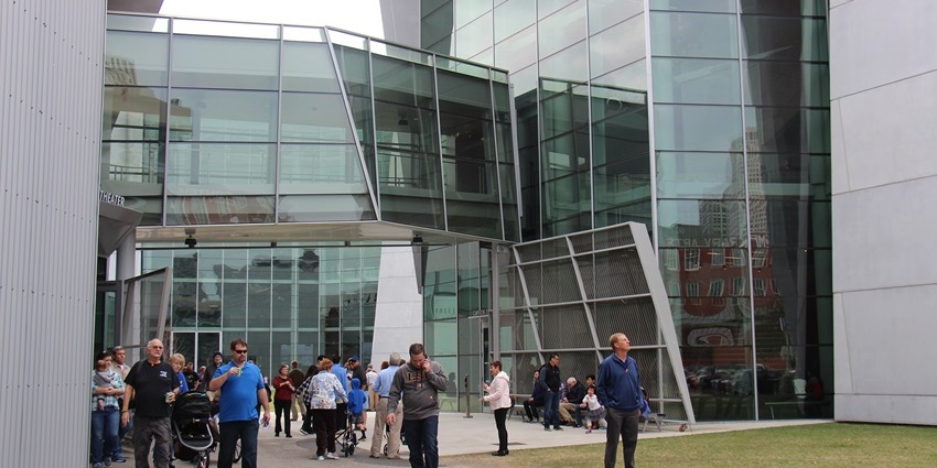 One of the best things to do in New Orleans in October is to visit the National WWII Museum