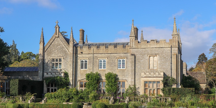 Things to do in the Cotswolds include meeting exotic animals and strolling manicured gardens at this beloved wildlife park set in a historic manor.
