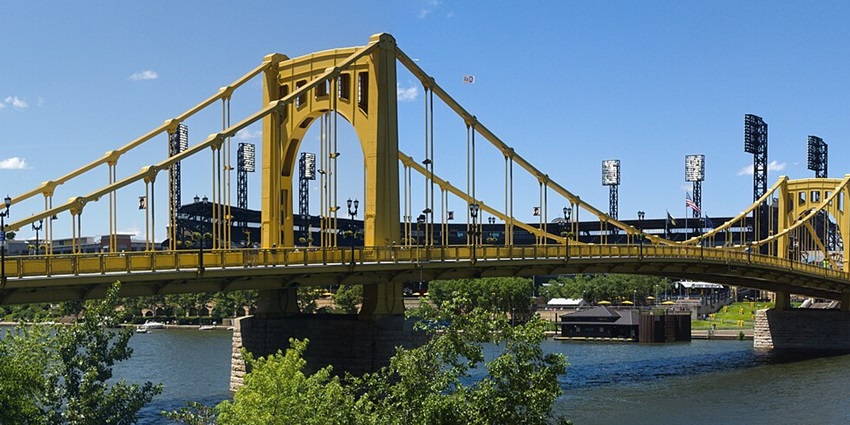 Things to do in Pittsburgh include walking across the Roberto Clemente Bridge for scenic views.