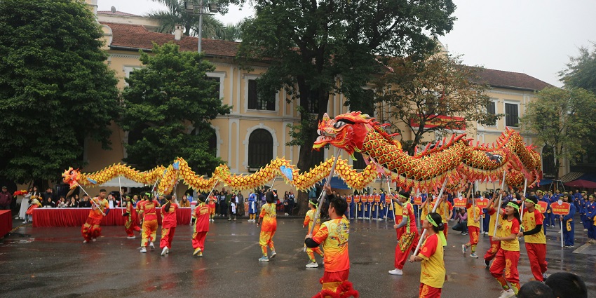 Attending the Timkat festival vibrant celebration, is one of the amazing things to do in Gondar Ethiopia.
