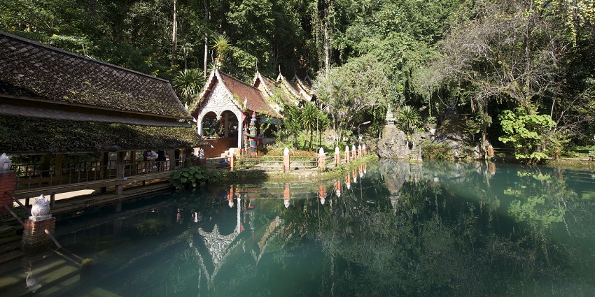 Chiang Dao Cave with Buddha statues and rock formations, one of the places to visit near Chiang Mai.