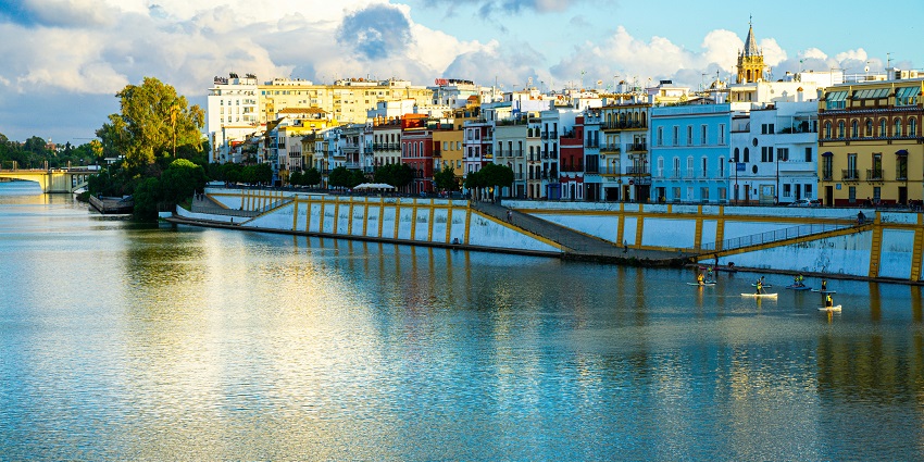 Cullera town by the Júcar River with a castle and scenic views near Valencia, places to visit near Valencia.