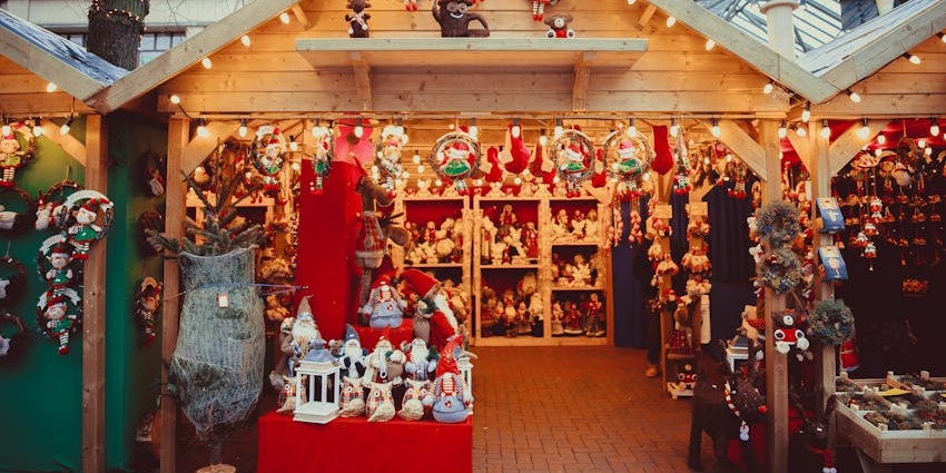 Exploring the charming market is one of the top things to do in London in winter.