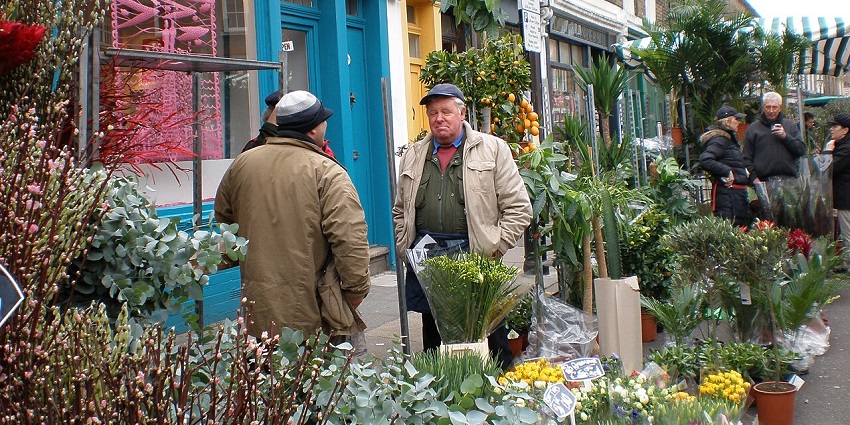 Browsing flower stalls at Columbia Road is one of the most vibrant things to do in London UK in October.