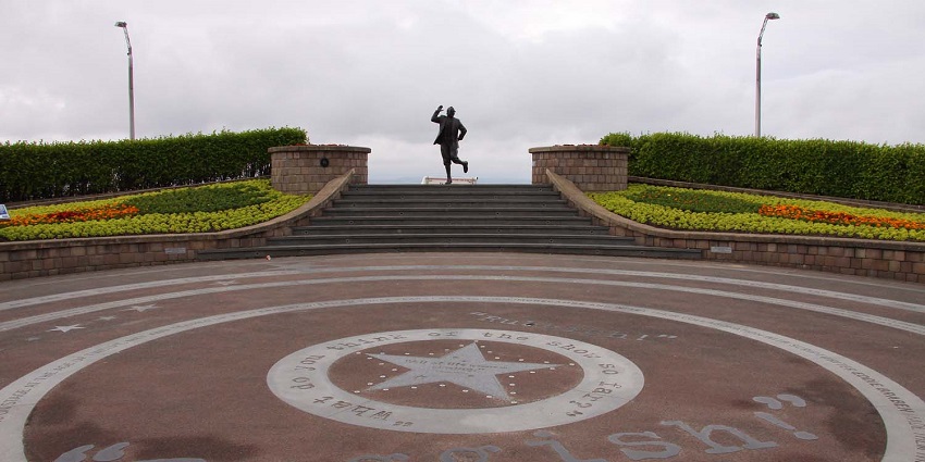Exploring the quirky Eric Morecambe Trail is one of the best things to do in Morecambe.