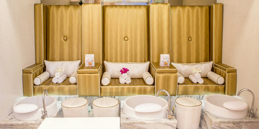 Indulging in a blissful Spa treatment is one of the most relaxing things to do in Hamilton Island Australia.