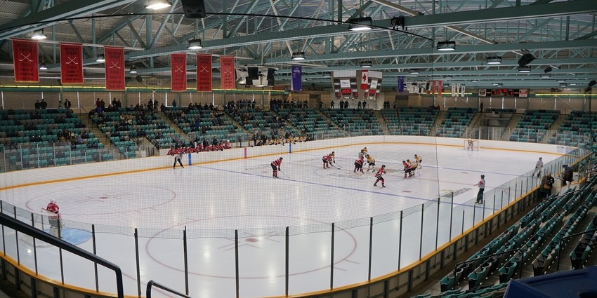 Inside a small recreation complex with people playing hockey, surrounded by a net and chairs, one of the best things to see in Oregon Ohio.