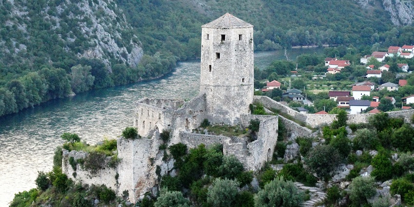 Počitelj with a river view is a historic and scenic spot amongst the top places to visit near Sarajevo.