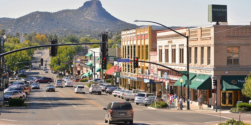 Charming view of downtown Prescott with classic buildings with clear skies, one of the top places to visit near Phoenix.