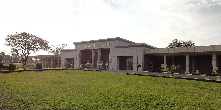 Exploring the iconic Malawi Parliament Building is one of the things to do in Lilongwe.