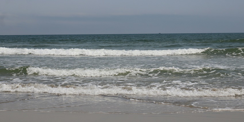 Surfing the powerful waves is one of the most thrilling things to do in Pecatu.