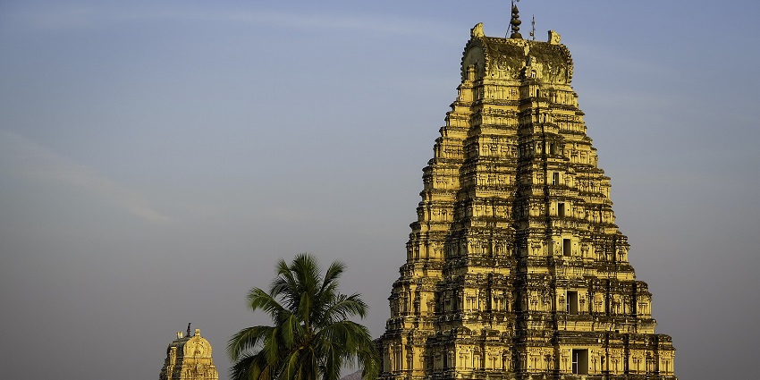 Bheemalingeshwara Temple, a historic spiritual site among the best places to visit near Kaiwara.
