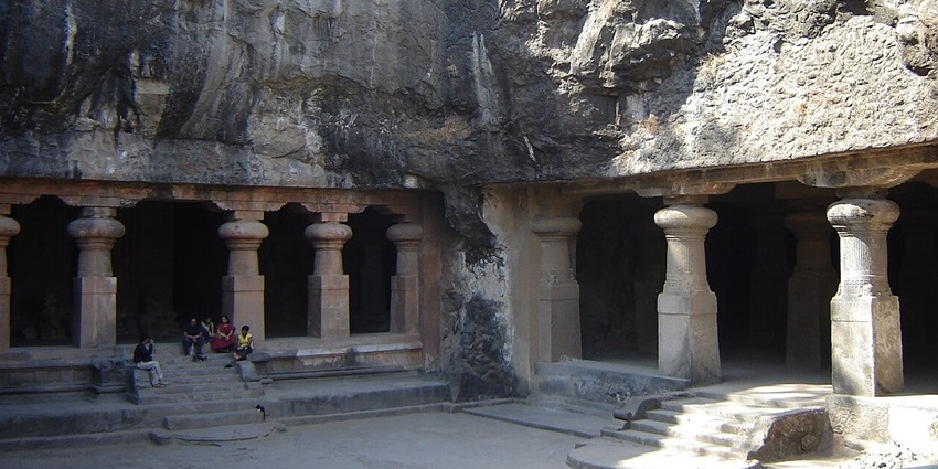 Historic Elephanta Caves with rock-cut temples, one of the top places to visit near Andheri West.