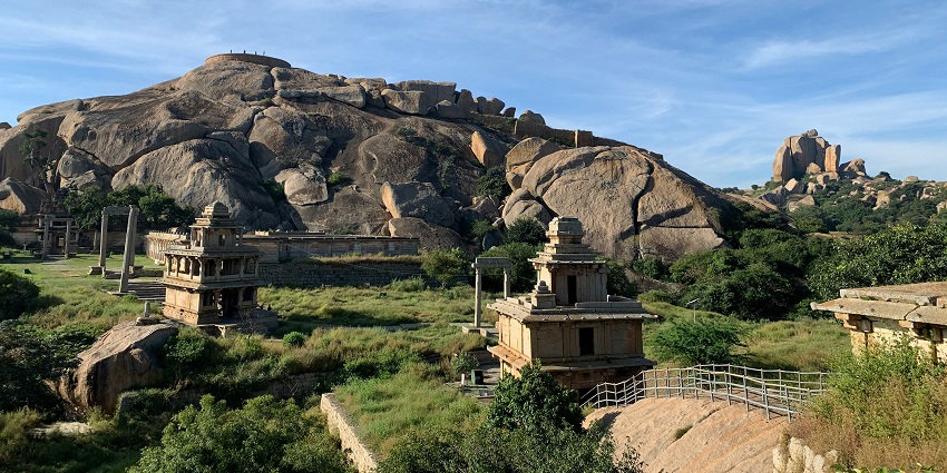 Ramatirtha Palace in Jamakhandi, with traditional architecture, is among the top places to visit near Bijapur Karnataka.