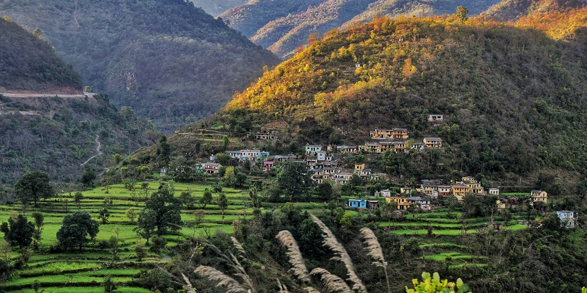 Panoramic views of Kanasar, one of the most beautiful places to visit near Chakrata.