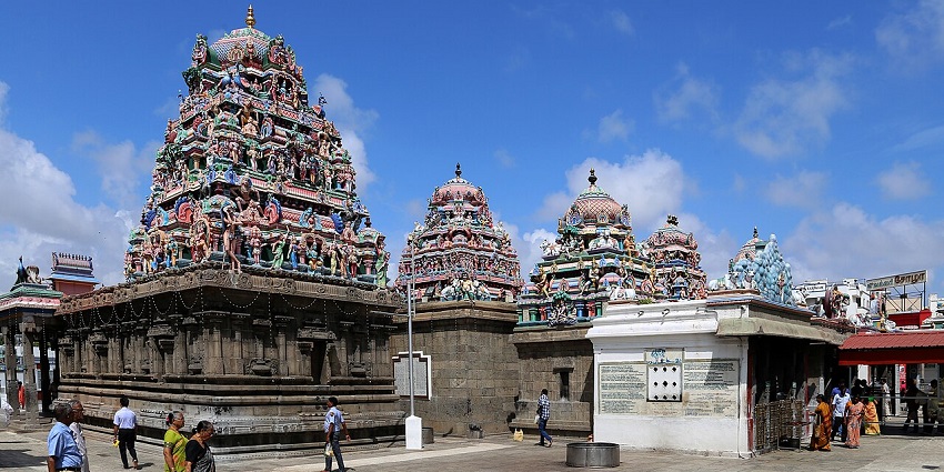 Spectacular gopurams and detailed carvings at the Kapaleeswarar Temple, one of the best places to visit near Chennai in July.