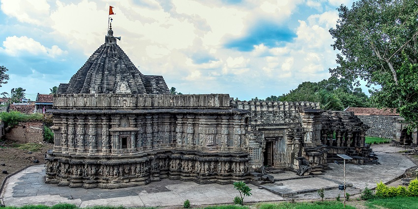 A wide view of the Khidrapur’s Kopeshwar Temple in Kolhapur District of Maharashtra.

