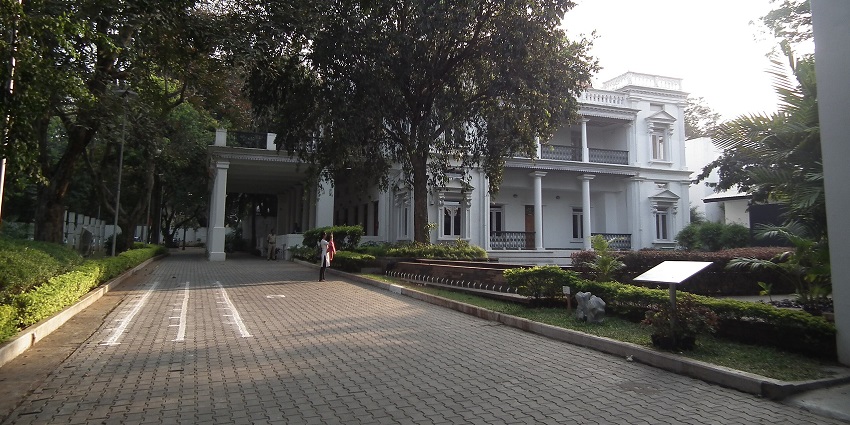 National Gallery of Modern Art in Bangalore, with a white architectural building, is among the places to visit near Domlur.
