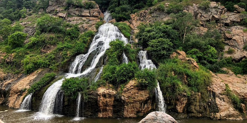 Majestic Hebbe Falls surrounded by lush greenery, highlighting what is Chikmagalur famous for.