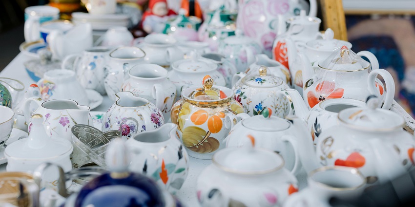 The porcelain teapot collection is showcased at Alserkal Avenue, one of the top flea markets in Dubai.
