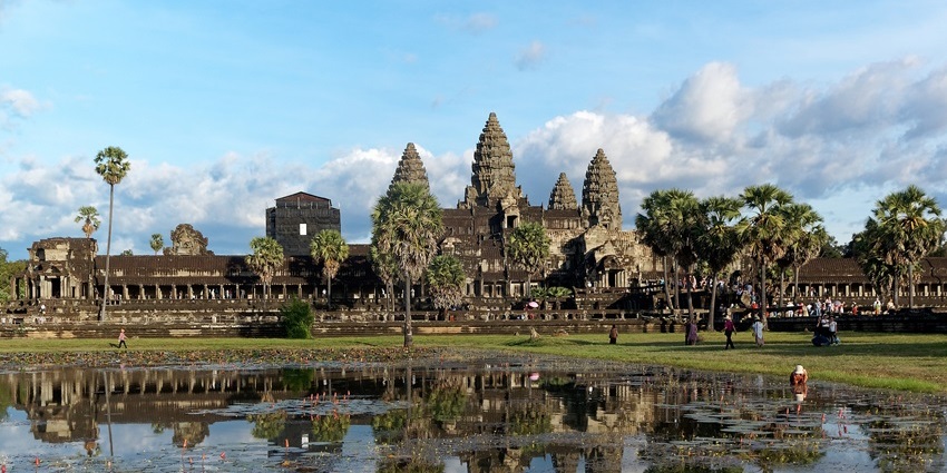A view of the main temple complex of Angkor Wat in Siem Reap, Cambodia.