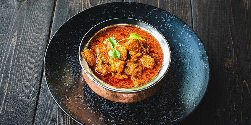 Chettinad chicken curry served at Anjappar Indian Chettinad Restaurant, one of the best South Indian restaurants in Kuala Lumpur.