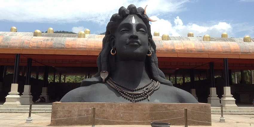 Idol of Lord Shiva during Avani Moolam festival, one of the festivals in Tamil Nadu.