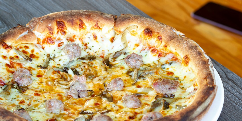 Wood-fired pizza served at Blackbeard’s Bistro, one of the restaurants in Andaman.