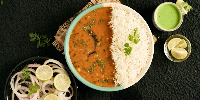 A bowl of dal and rice served at DESI FOOD Pakistani and Indian Restaurant in Antalya.