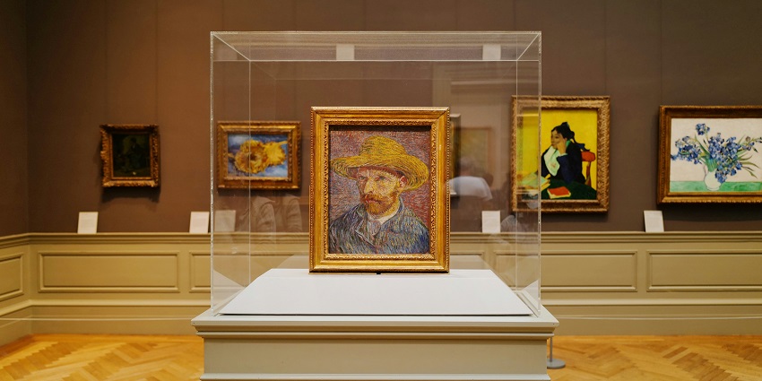 Interior view of Durbar Hall Art Centre featuring spacious halls and displayed artworks.