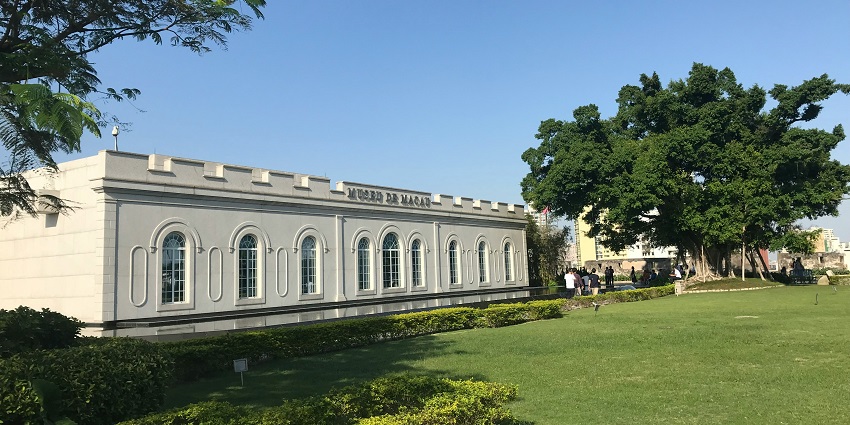 Stone sculptures and ancient artifacts are displayed at the Jageshwar Archaeological Museum.