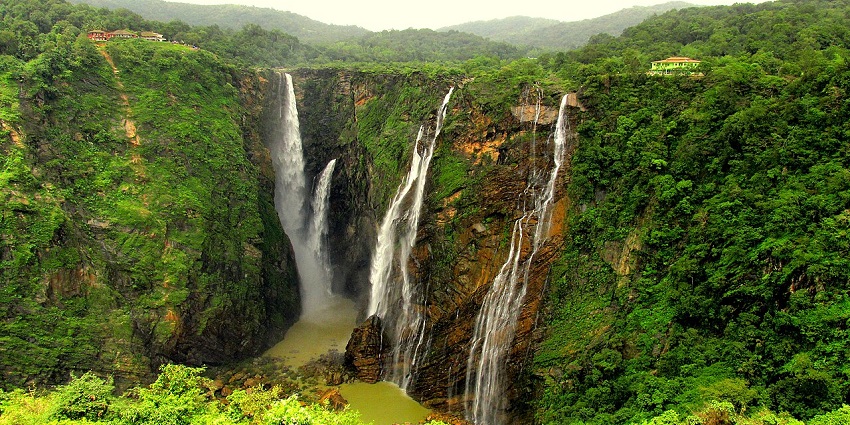 Majestic Jog Falls, plunging into a deep gorge, is one of the top waterfalls in Karnataka.