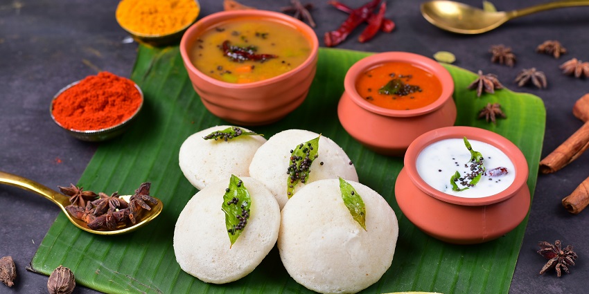 South Indian food is served at Komala Vilas, one of the top South Indian restaurants in Singapore.
