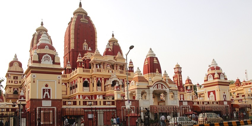 Front view of the beautiful Laxmi Narayan Temple in the daytime in Delhi.