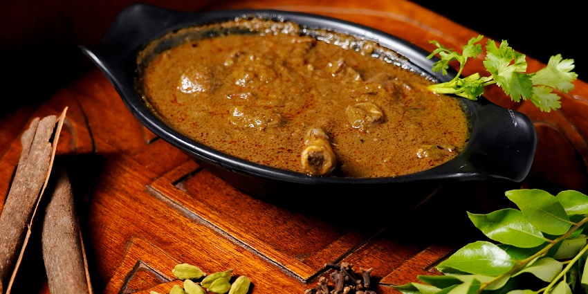 Mutton curry served at Rasoi Restaurant, one of the top Indian restaurants in Turkey.
