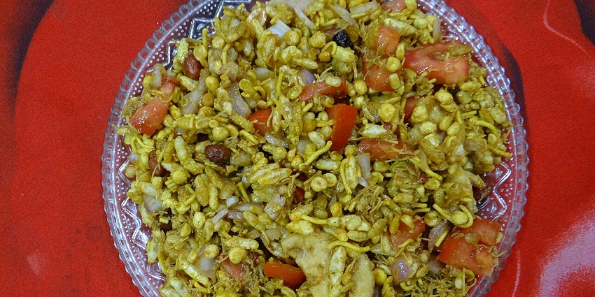 The traditional dish called Khuri has the filling of leafy veggies and cherry pepper.
