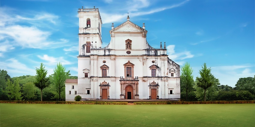 Church of Our Lady of Remedios in Goa, a key site during festivals in Goa celebrations.