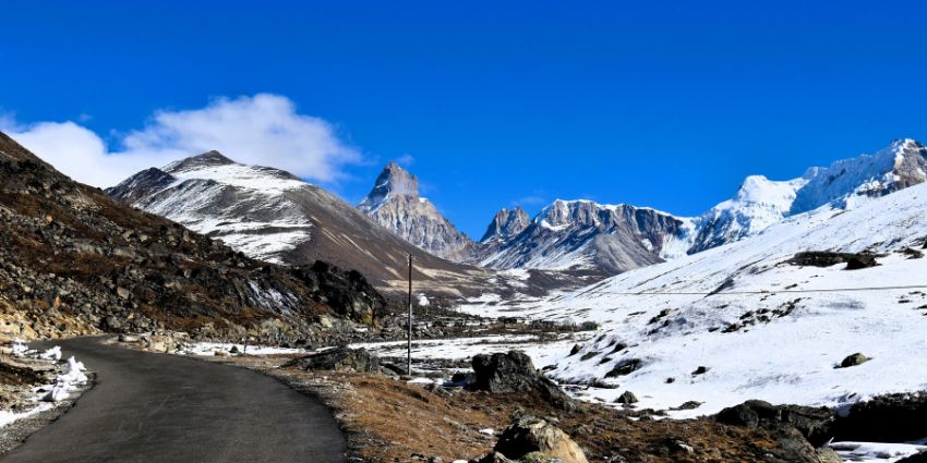 Beautiful road side view towards zero point of the Yumthang Valley, Sikkim, India.