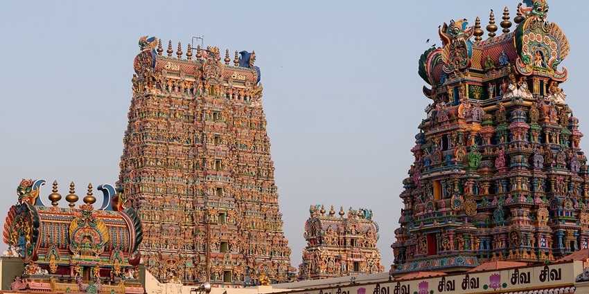 Intricately carved south gopuram of Meenakshi Amman Temple in Madurai, a highlight of the New Year in Tamil Nadu.